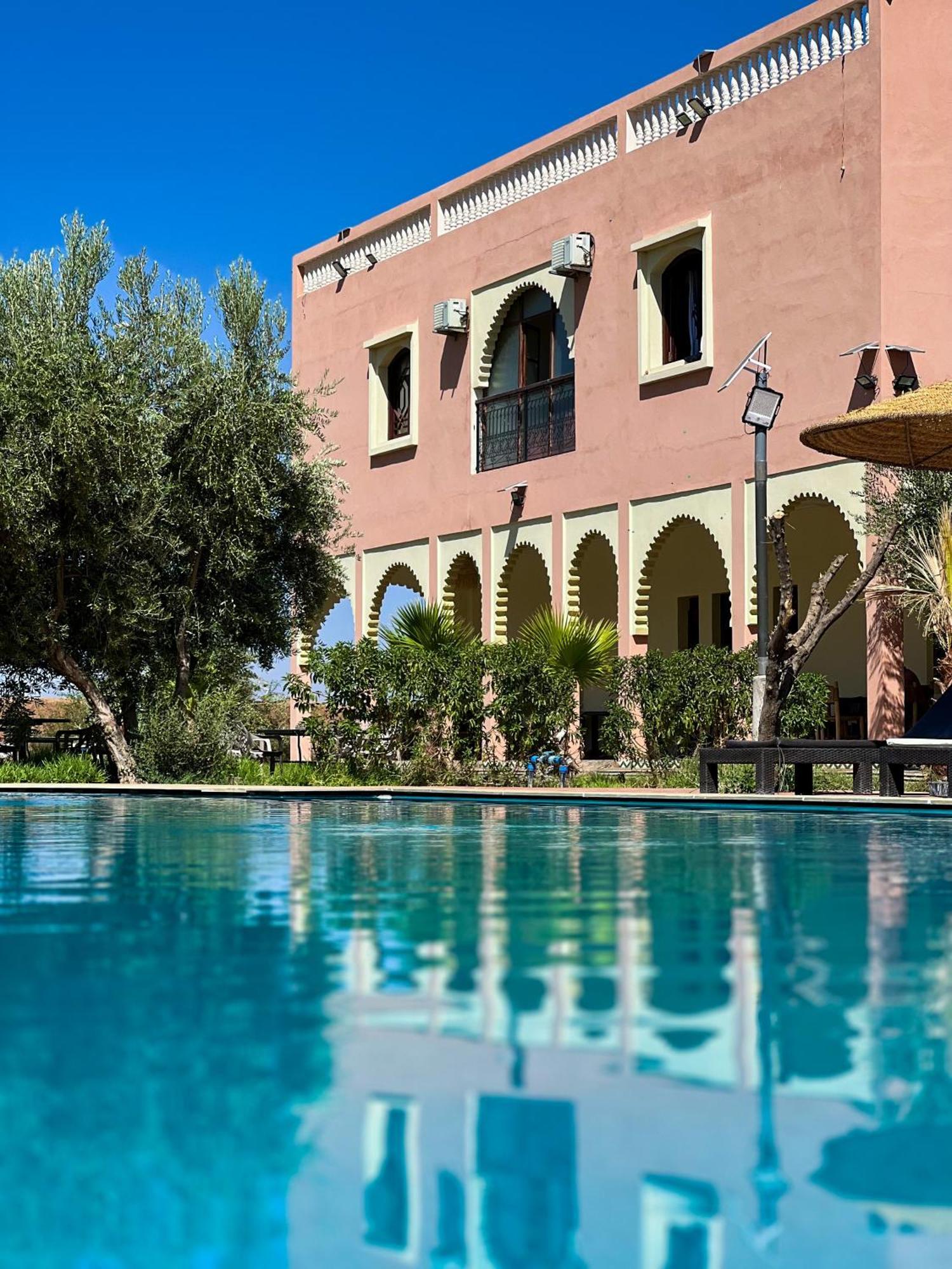 Guest House Qodwa Sidi Abdallah Ghiat المظهر الخارجي الصورة