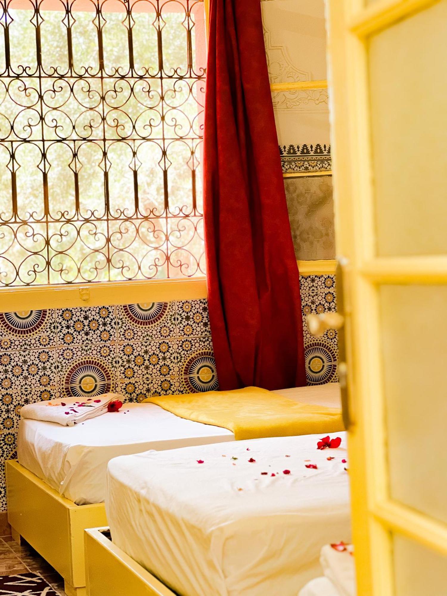 Guest House Qodwa Sidi Abdallah Ghiat المظهر الخارجي الصورة