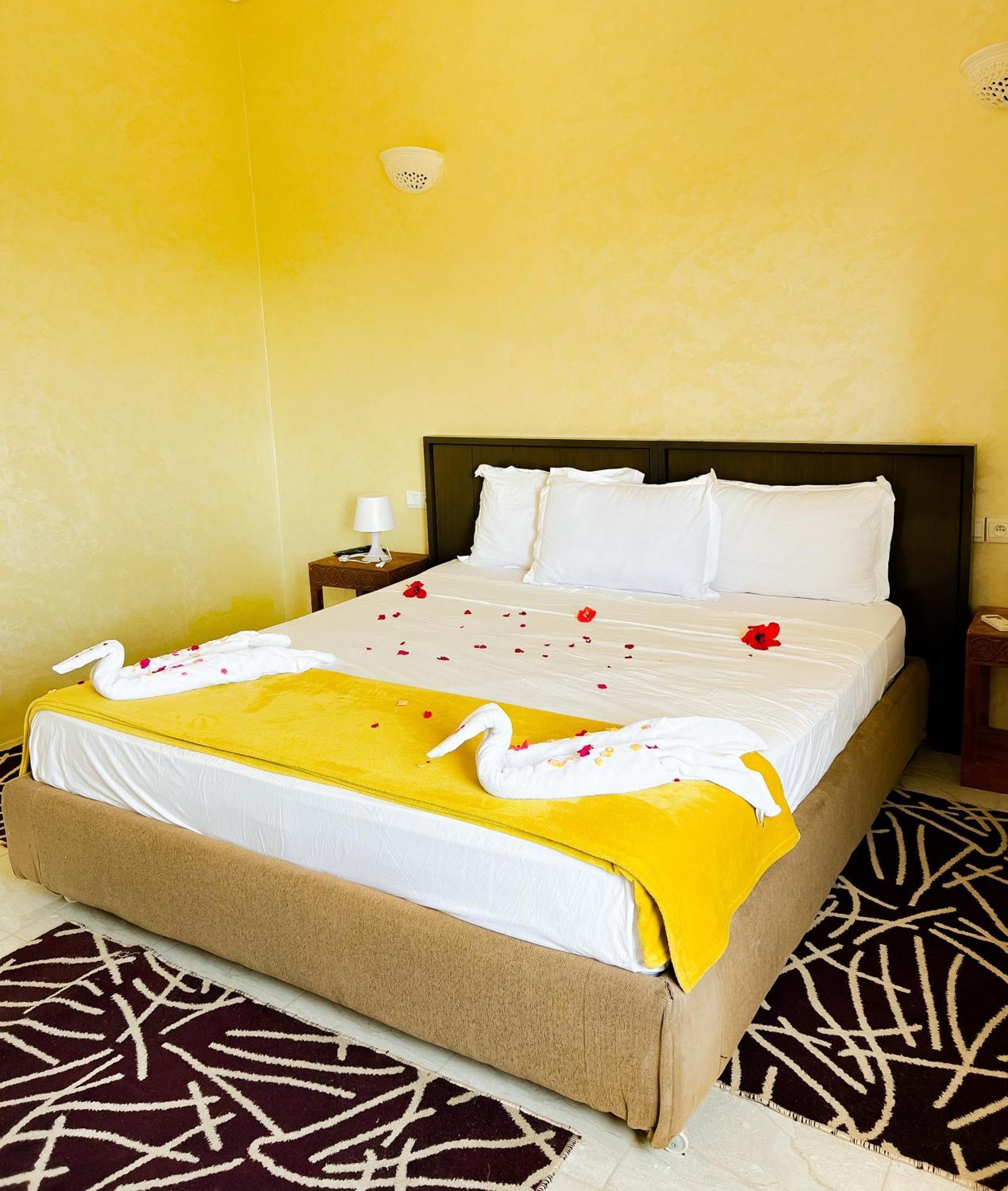 Guest House Qodwa Sidi Abdallah Ghiat المظهر الخارجي الصورة